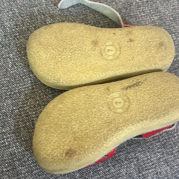 Salt water sandals kids size 7 - Picture 2 of 3